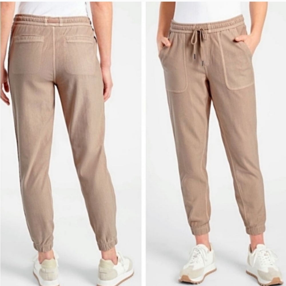 #108 Athleta Tan Farallon Joggers NWT Size: 26W